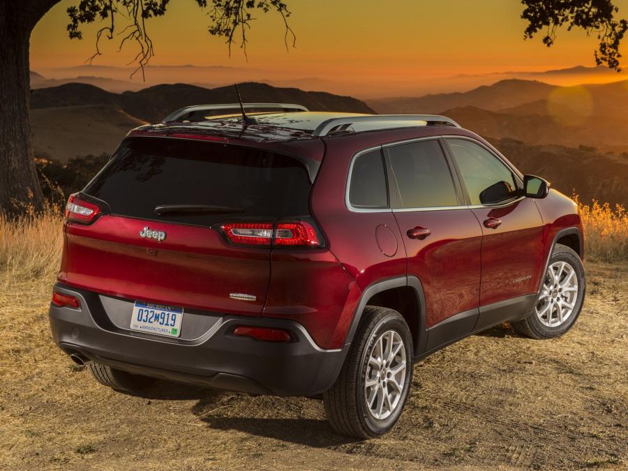  Jeep Cherokee Latitude 2013 года  (фото 3 из 9)